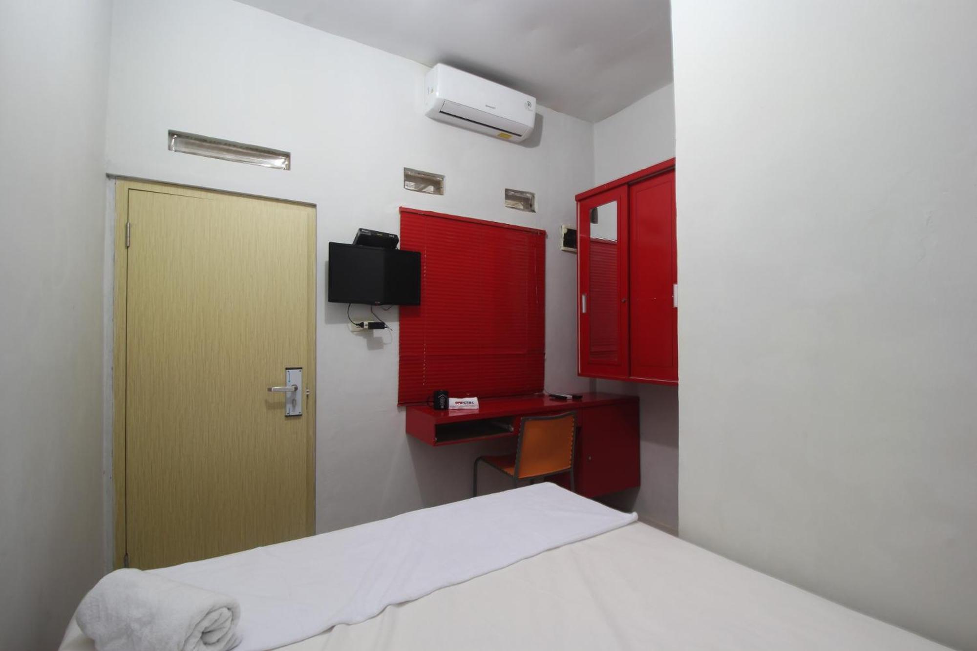 Oyo Life 2273 Pratama Homestay Bandar Lampung Exterior photo