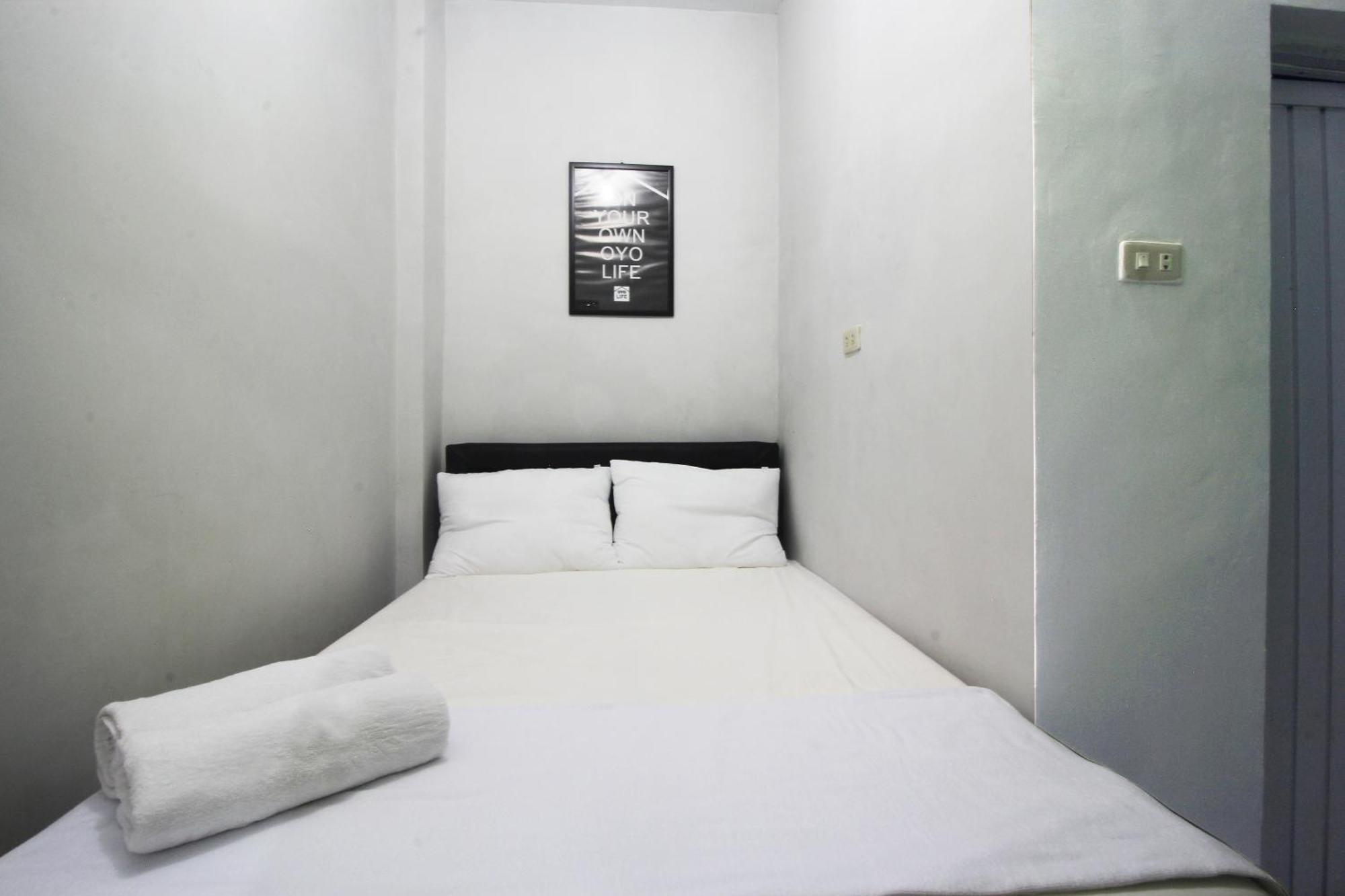 Oyo Life 2273 Pratama Homestay Bandar Lampung Exterior photo
